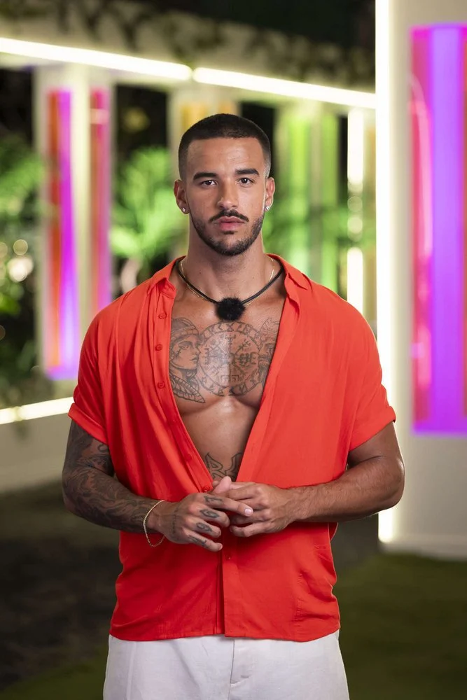 BOMBSHELL (E1) | Gabriel 