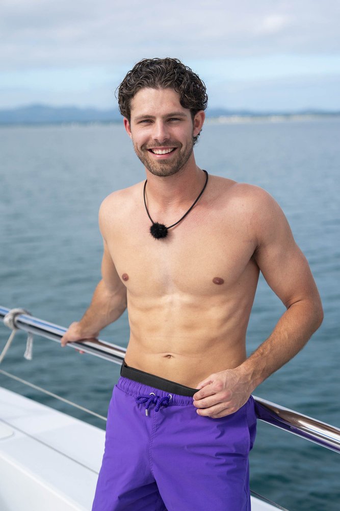 CASA AMOR (E18) | Dylan 