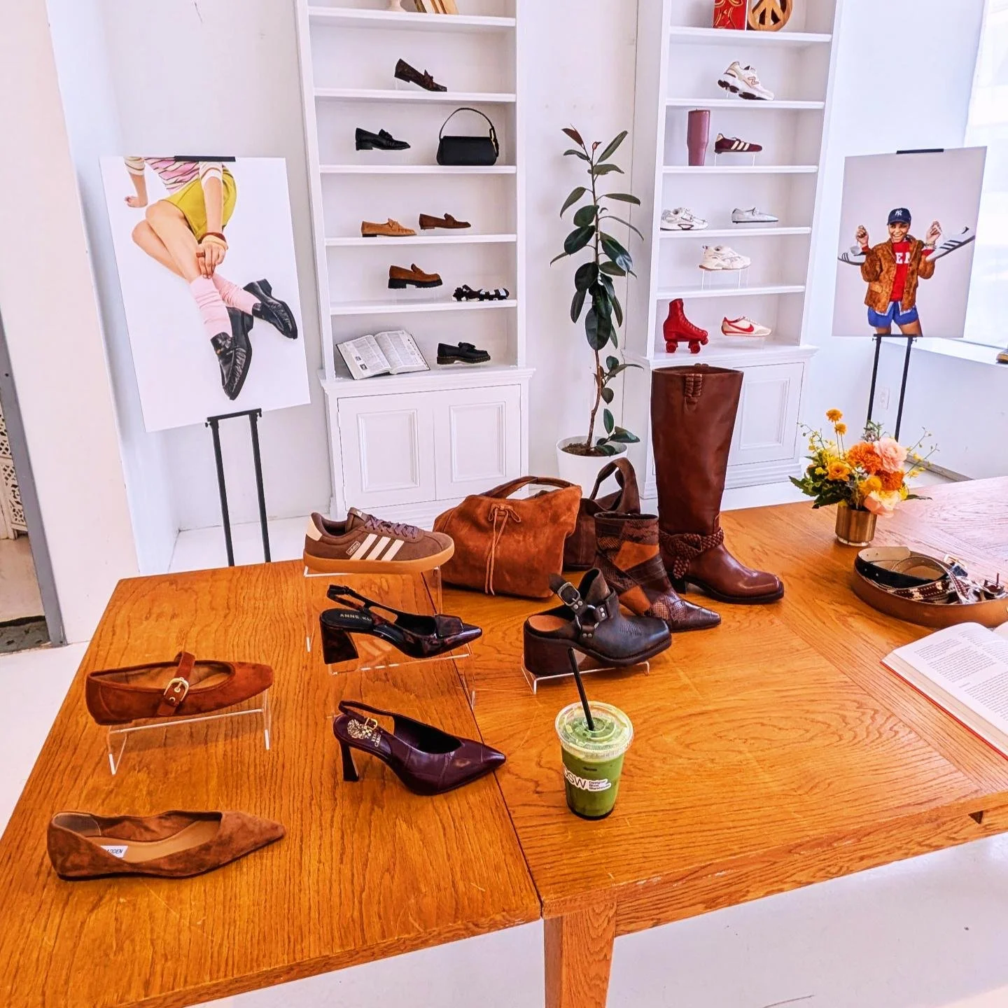 SK STUDIO OUT + ABOUT | MOVING + GROOVING
