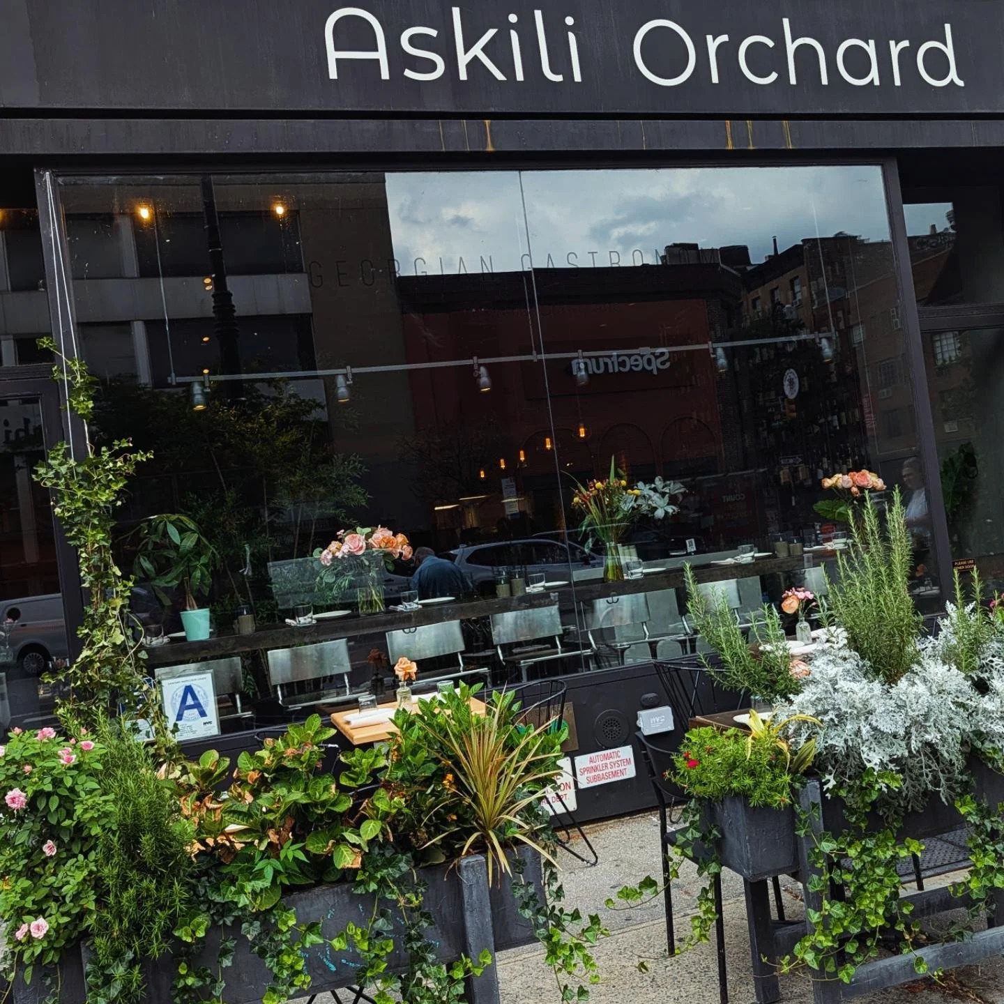 SK STUDIO OUT + ABOUT | BOUNCING AROUND TO THE WEST VILLAGE + GREENWICH VILLAGE 
