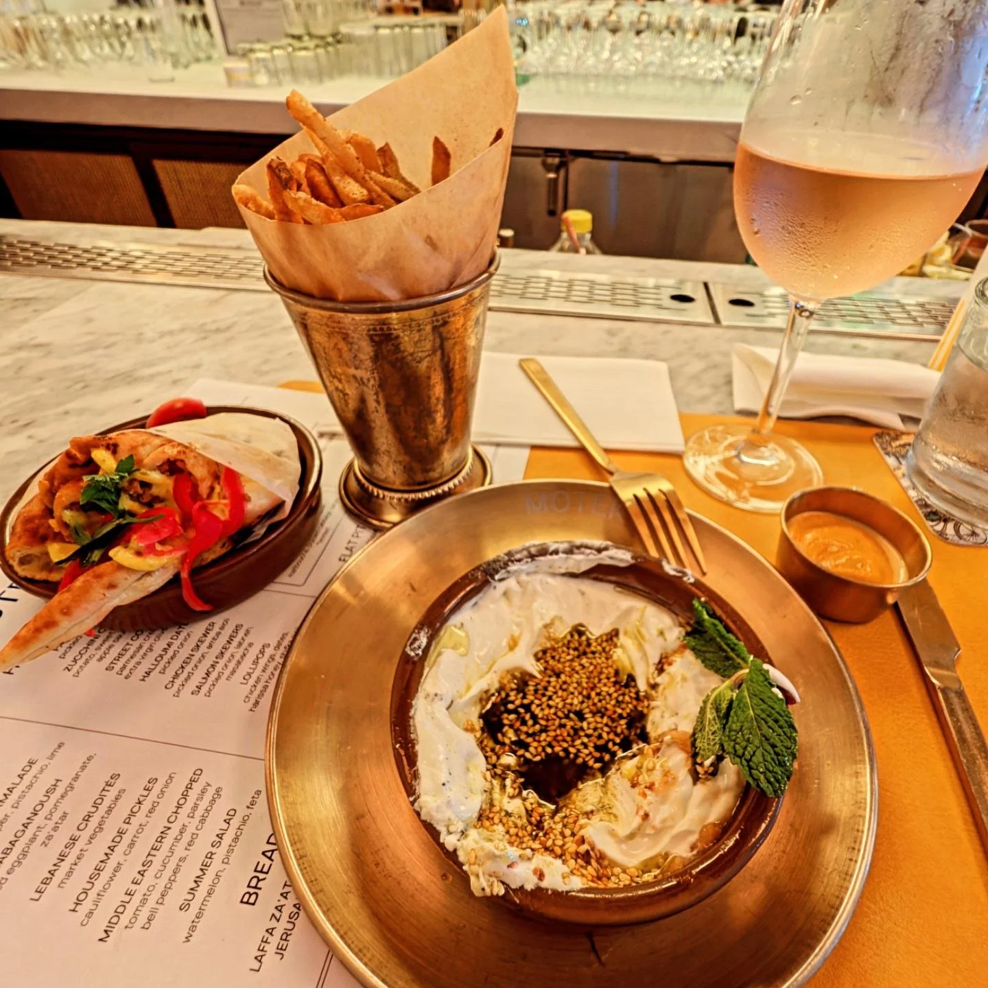 SK STUDIO OUT + ABOUT | BITES + SIPS AT MOTEK