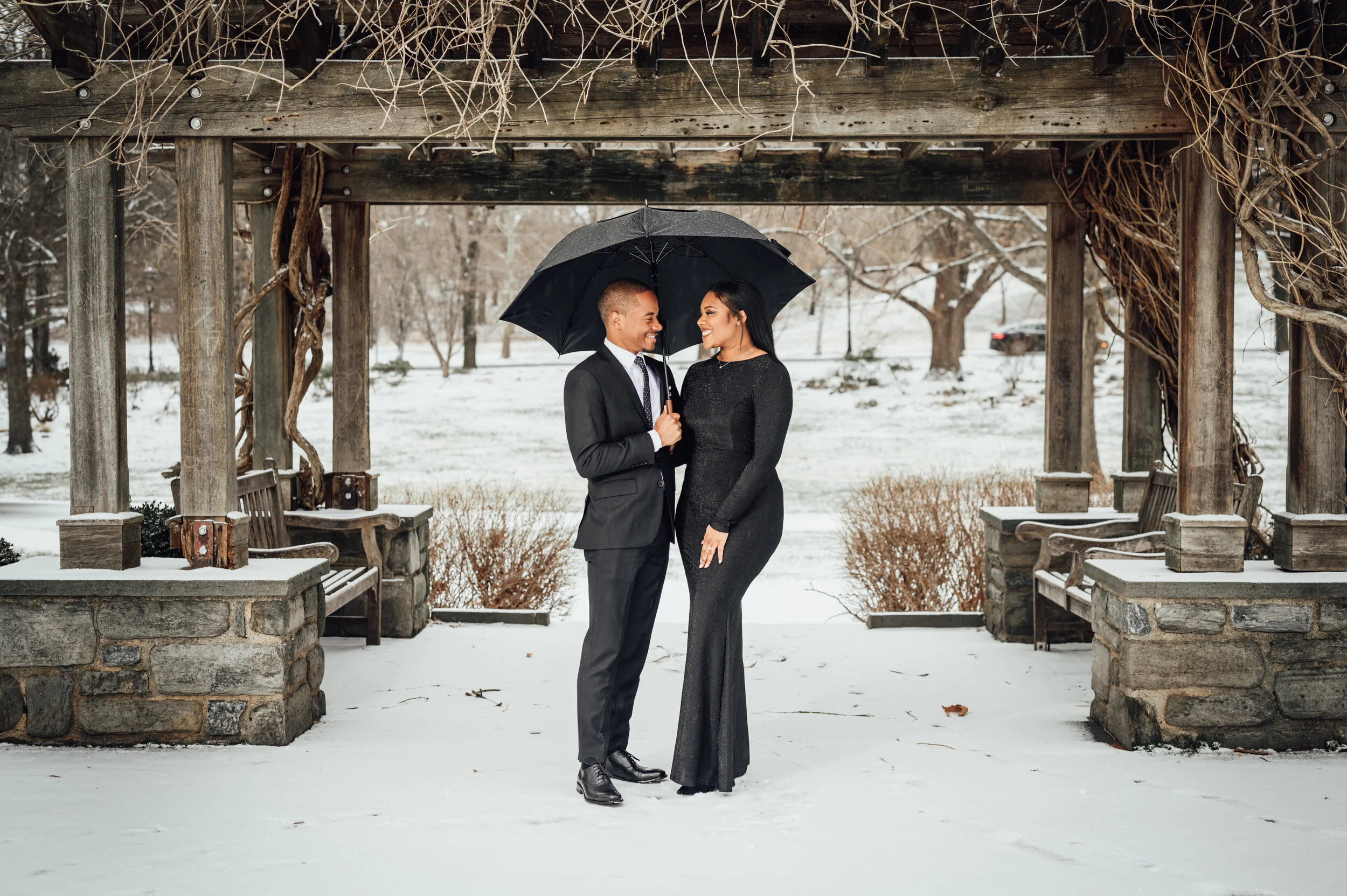 Philly Engagement Snow Photos-1.jpg