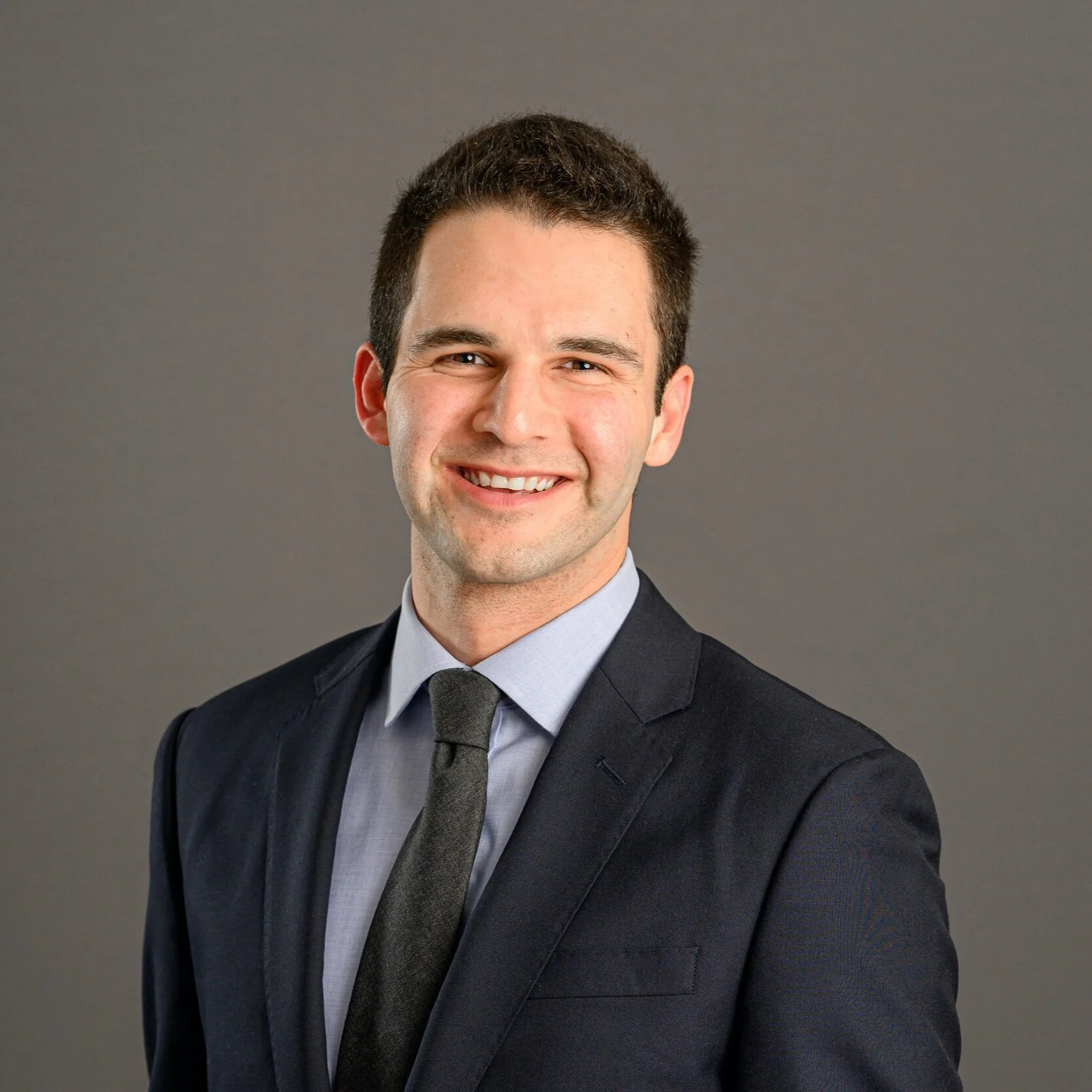 Tyler+2020+Headshots-3.jpg