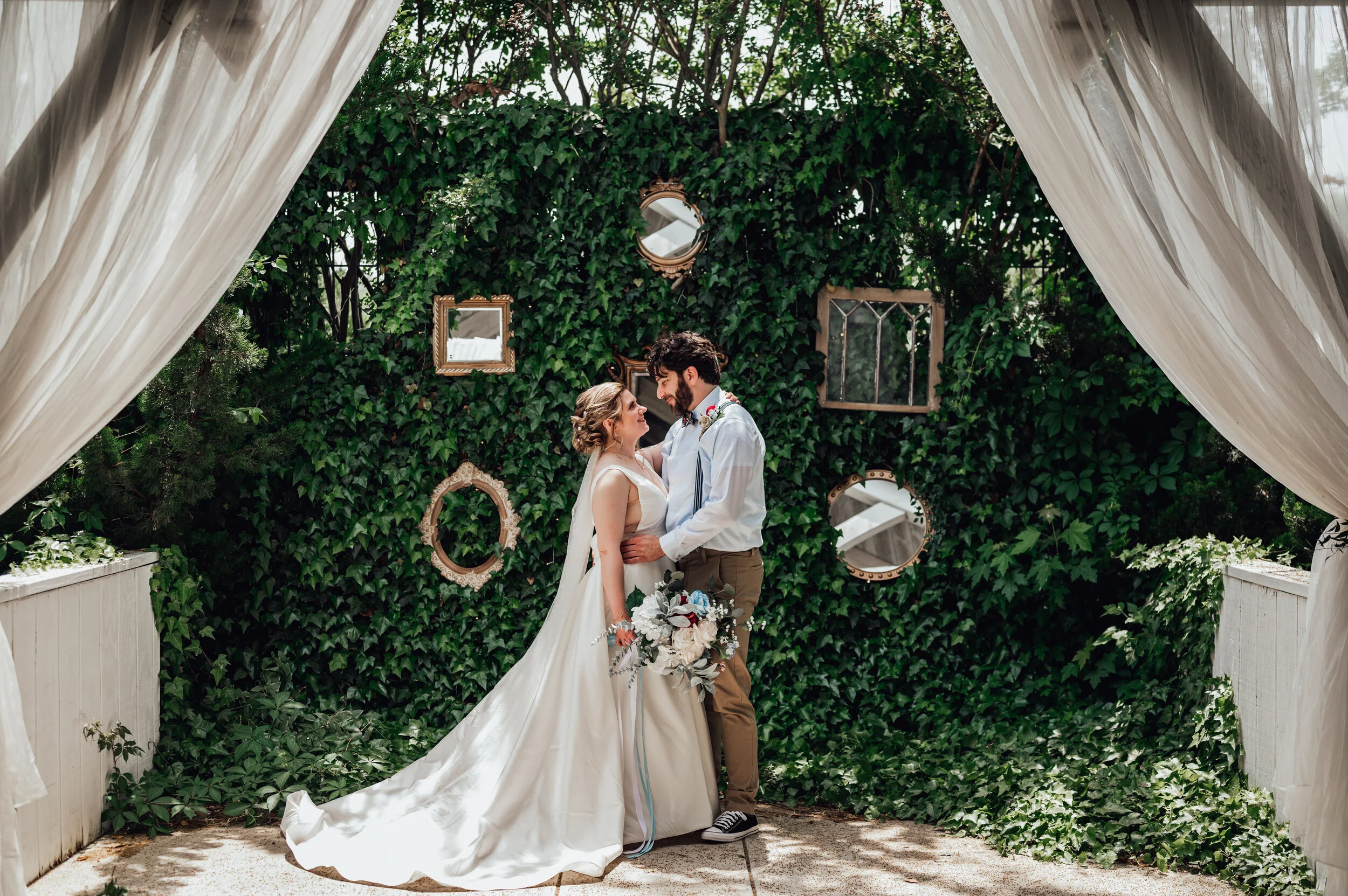 Abbie Holmes Estate Wedding Photos - Courtney and Martin - South Jersey Wedding Photographer