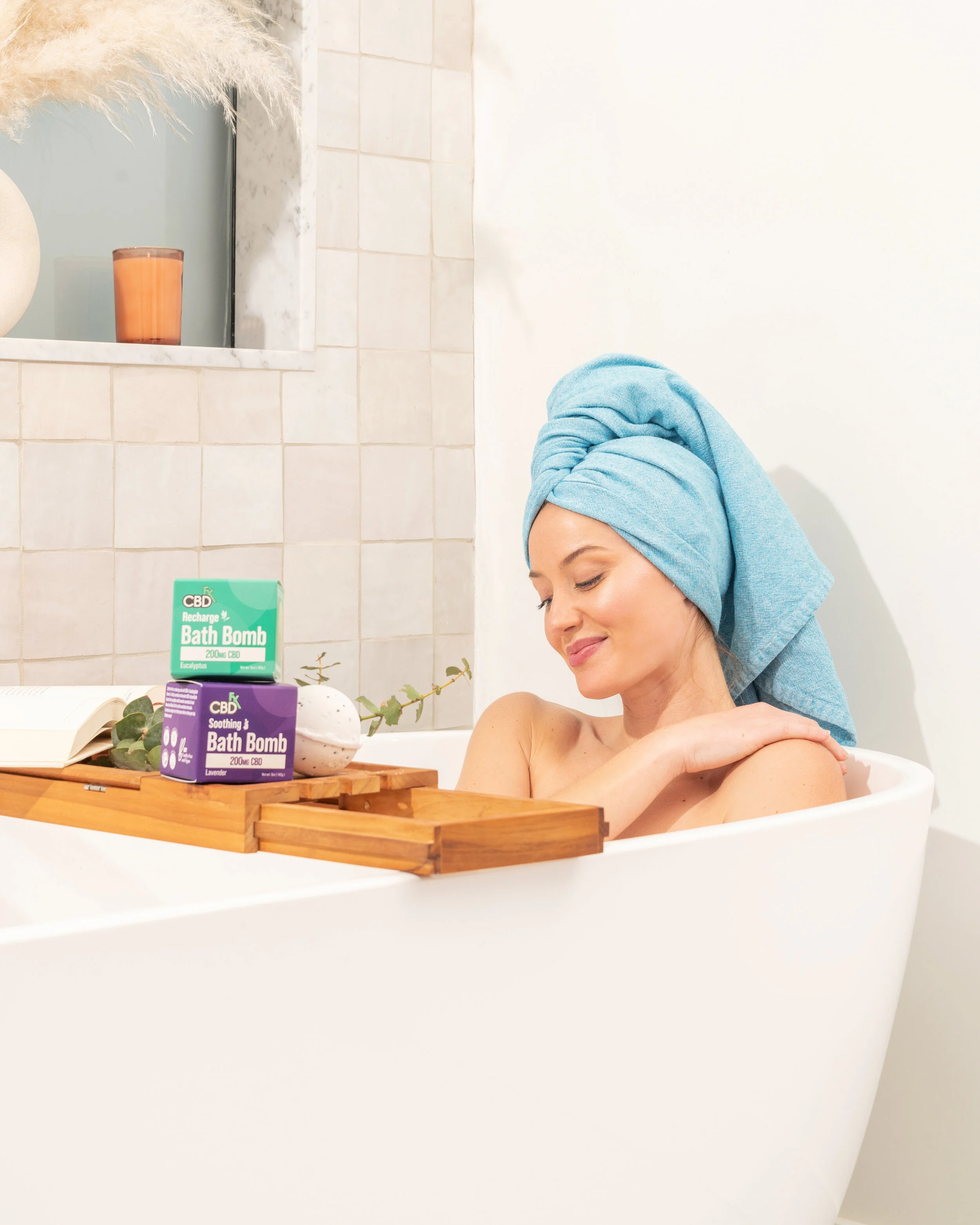 cbdfx-photo-lifestyle-bathbomb-04-mar-30-2021 copy.jpg