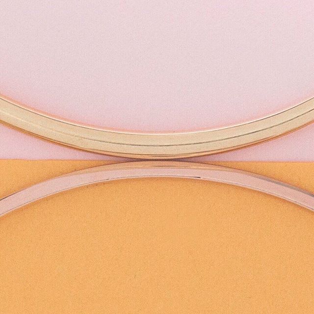 Mirroring - yellow and rose gold bangles.

We often look outside ourselves for answers, the wisdom does not exist within our friends, our family and loved ones. They are merely our mirrors, reflecting back the inner knowing and wisdom that exists wit