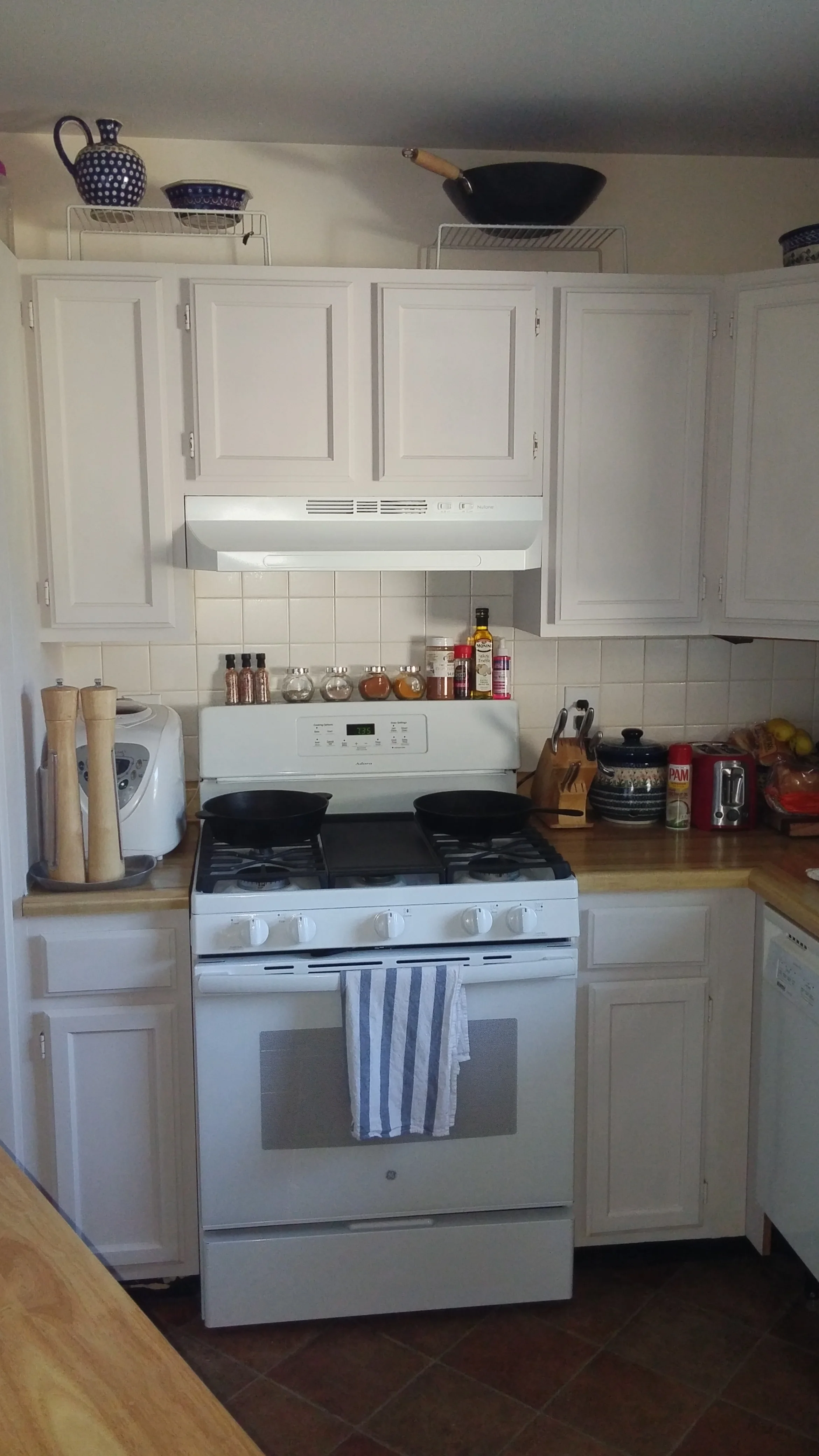 kitchen3.jpg