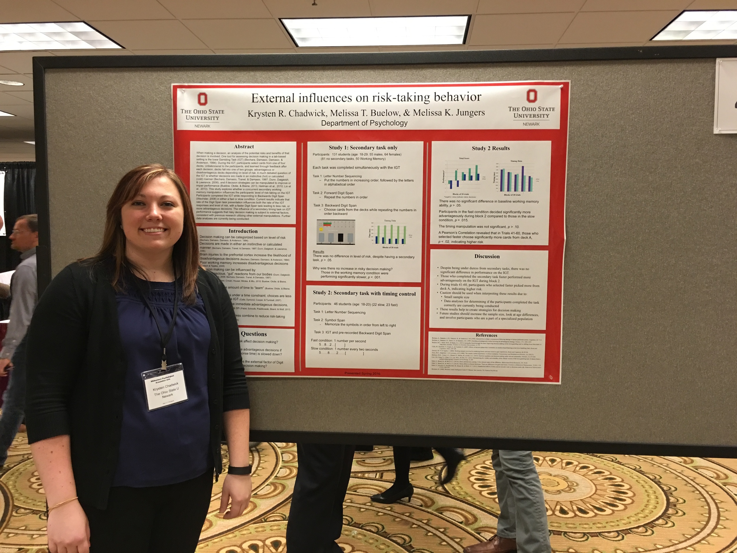  Research assistant Krysten Chadwick presenting research at the Midwestern Psychological Association. 