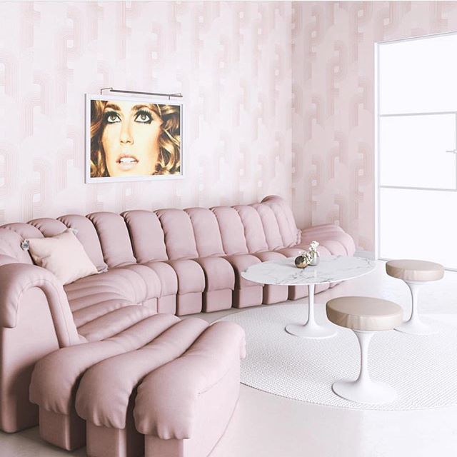 Happy love day from 40,000 feet 💖✈️ Valentine&rsquo;s Day is actually my favourite holiday as it&rsquo;s a chance to  celebrate all the special people in my life. 
Adore this blush space featuring our &ldquo;Diora 2012&rdquo; limited-edition print b