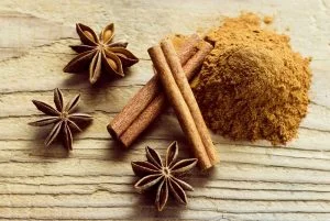 Cinnamon-allergies-symptoms-and-risks-300x201.jpg