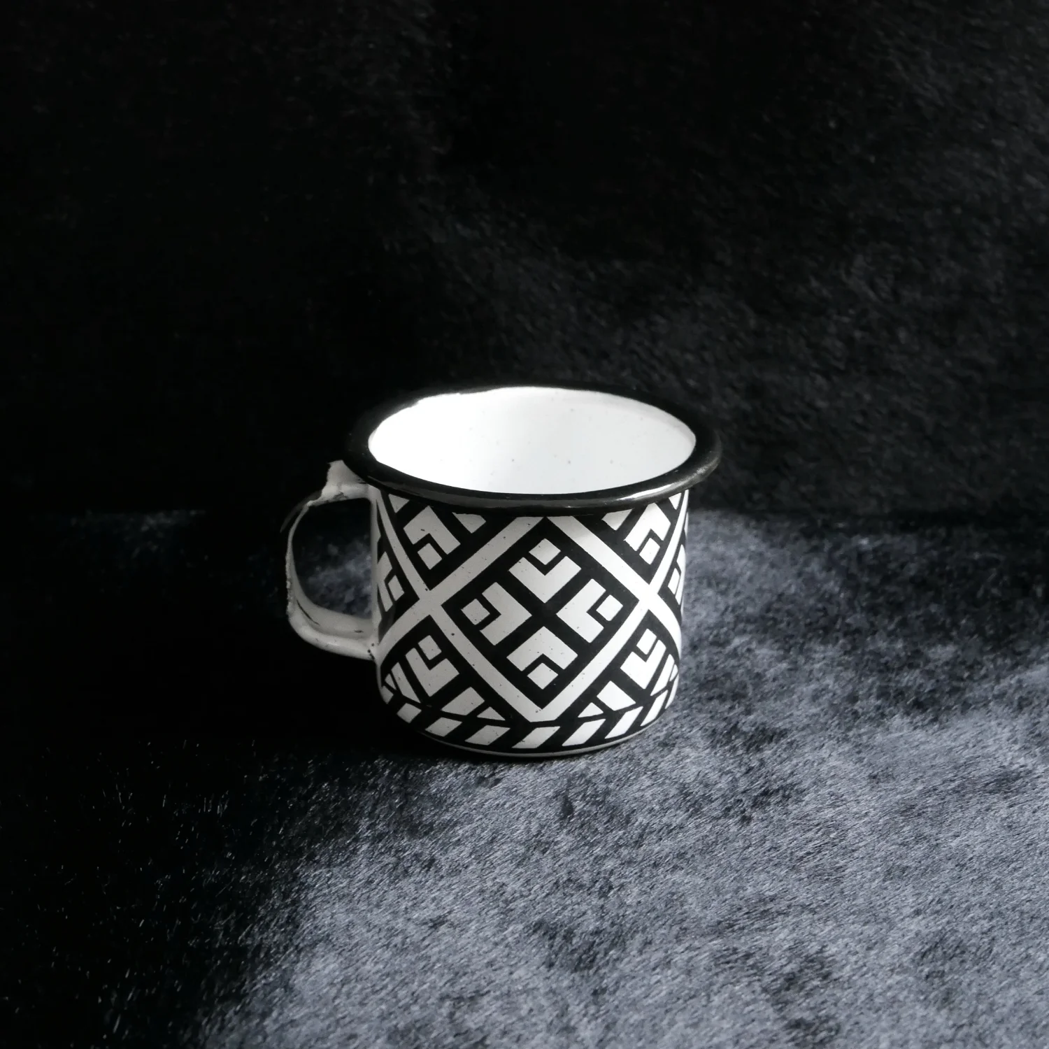 SmallPeltreCup_5.jpg