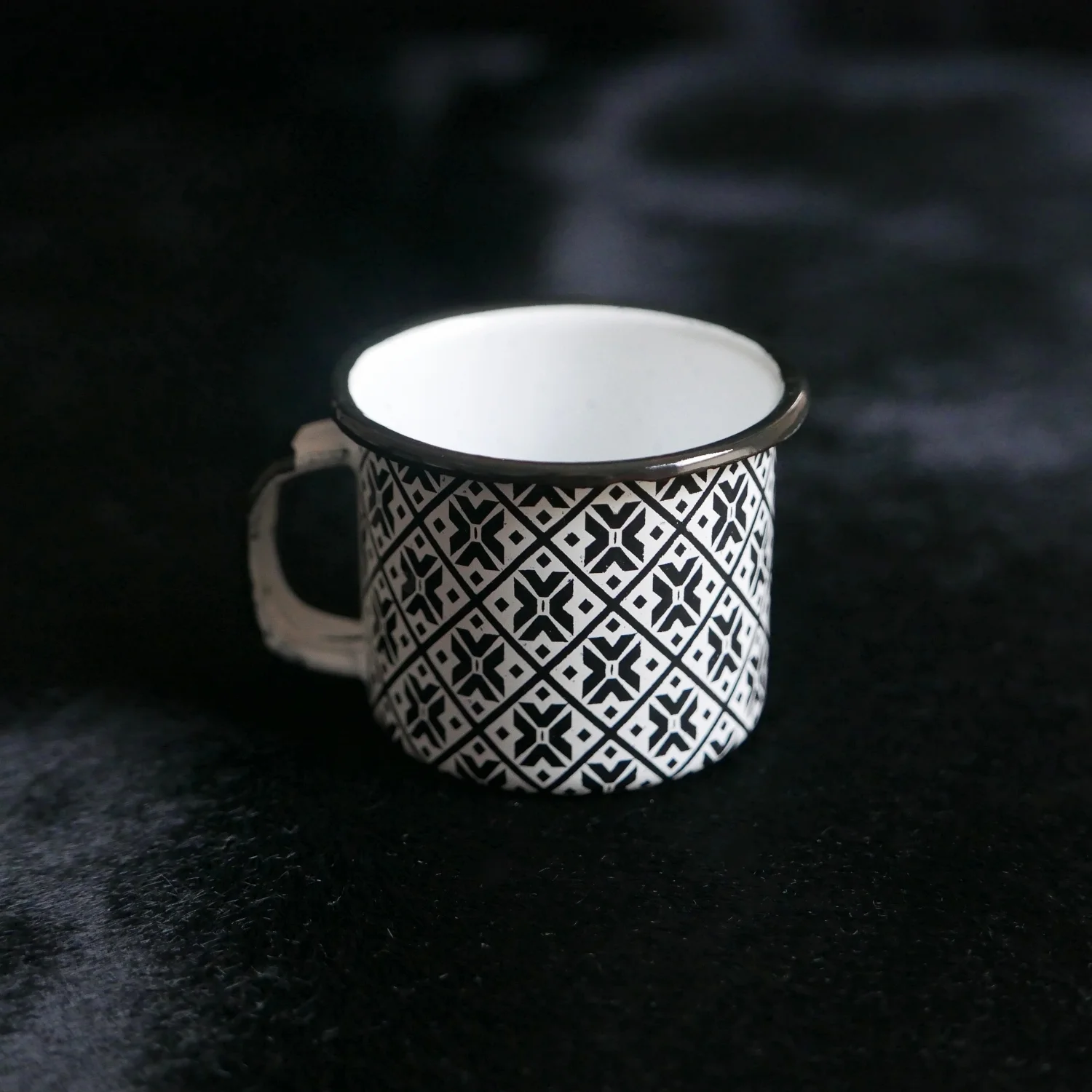 SmallPeltreCup_12.jpg