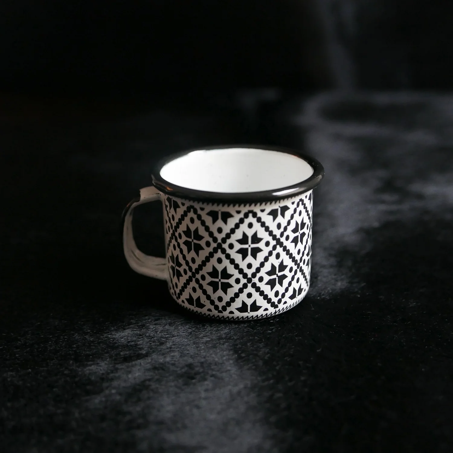 SmallPeltreCup_10.jpg