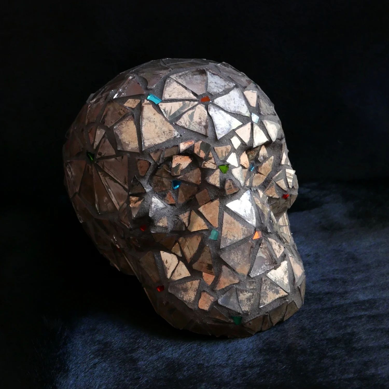 LargeMosaicSkull.jpg