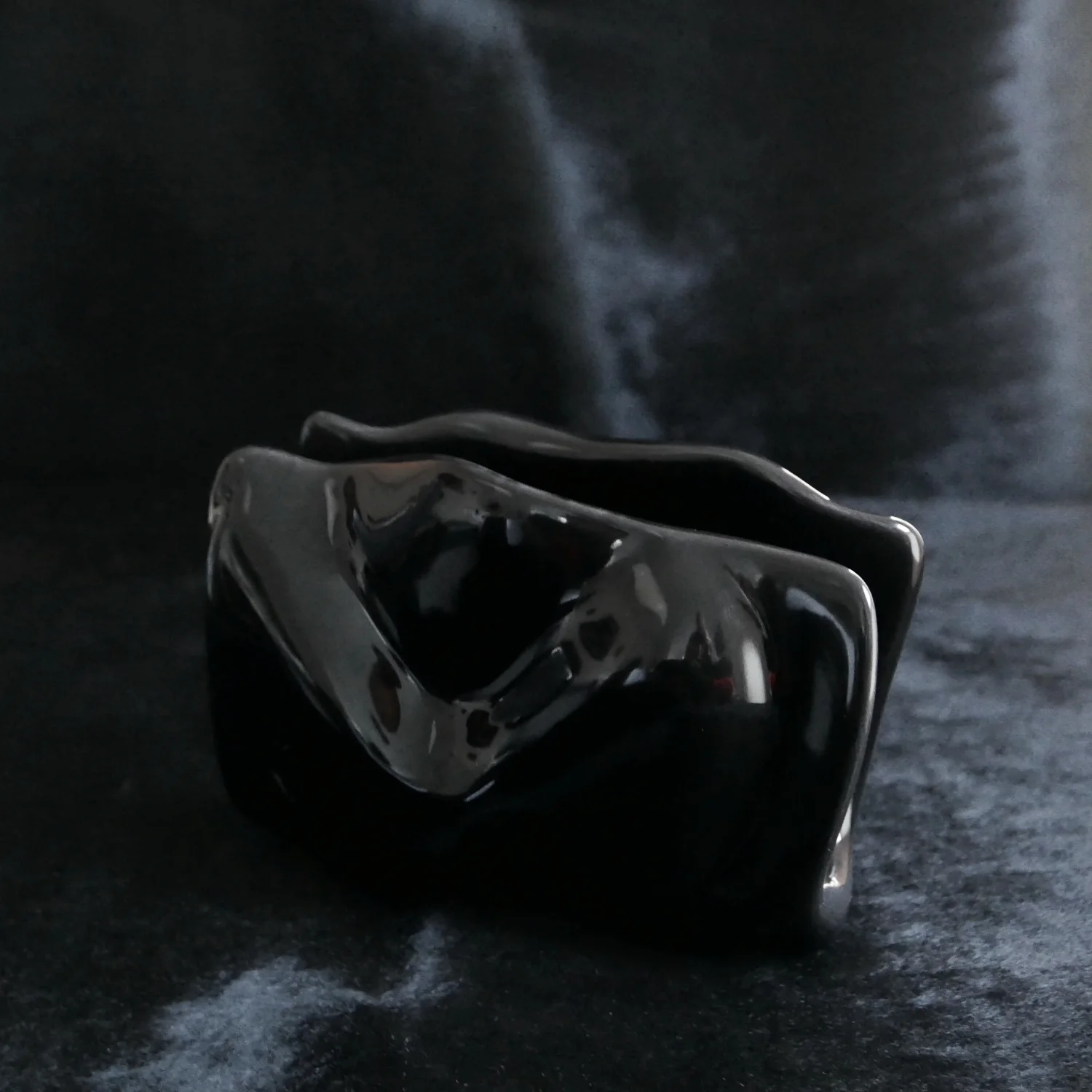 K_Napkinholder_Black.jpg