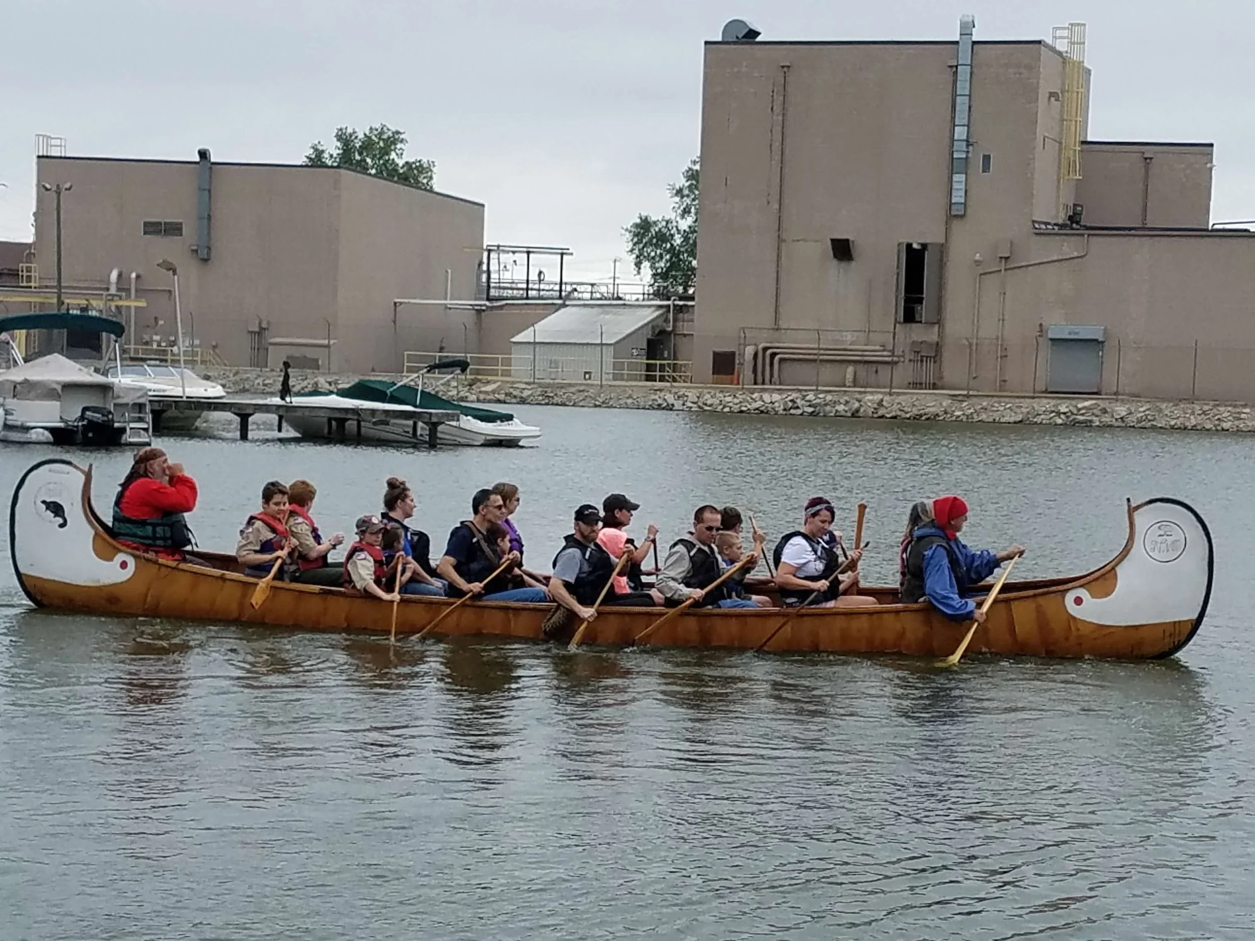Historic Voyageur Canoe Rides