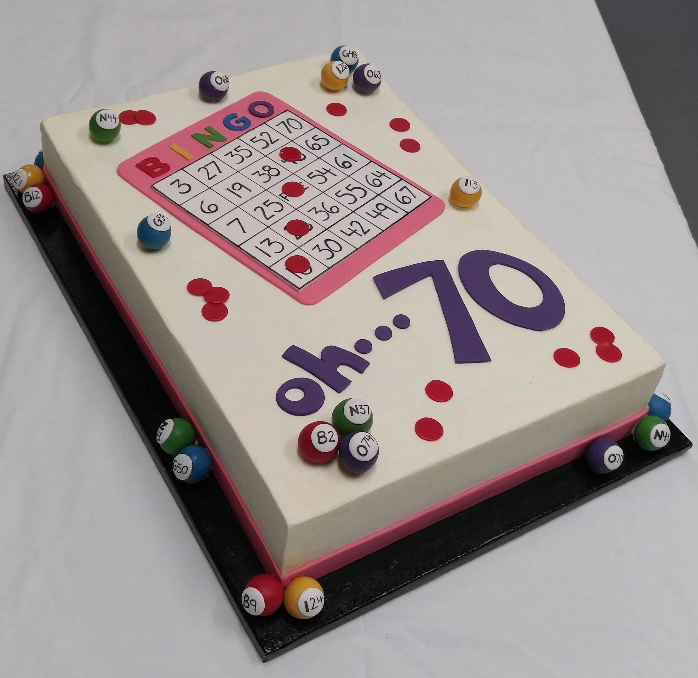 Bingo Cake 
