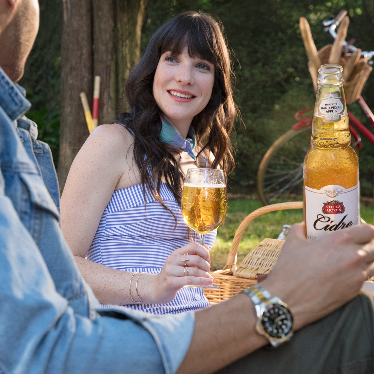 SA-Cidre-Sum17-LawnPresence-Still-6-v2.png