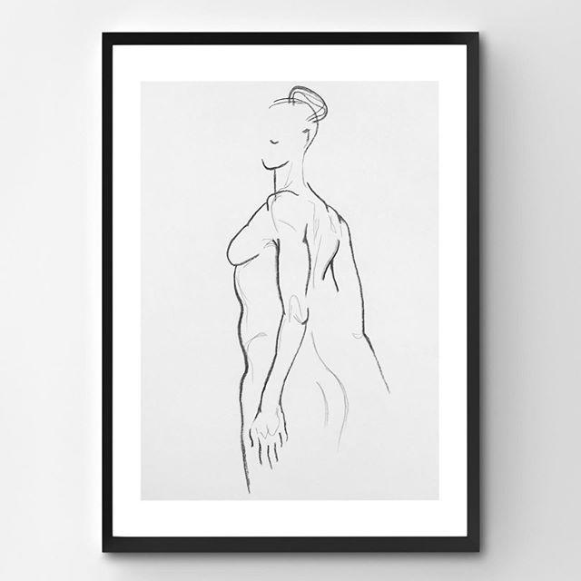 Her 05, charcoal on paper. 
Part of a new minimalist series I&rsquo;ve been working on celebrating simplicity and the effortless beauty of the figure. 
Full collection available on my website. 👨🏽&zwj;🎨🤘🏼