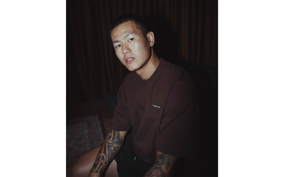 ANXIETY IN OUR GROWING HUSTLE CULTURE: RISING PRODUCER, EDY, LAUNCHES BRAND NEW SINGLE “HELP MYSELF”