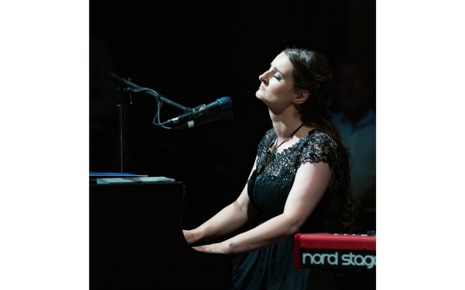 Flow: Beautrais x de Vegt show comes to Levin