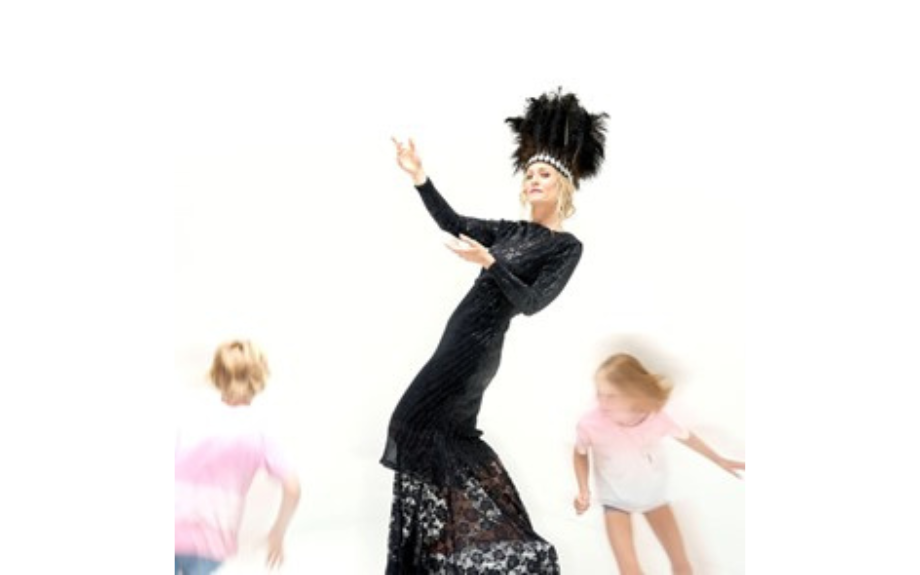 Aotearoa triple-threat Sally Stockwell  shares poignant and unsettling  single + video ‘Far &amp; Wide’ 