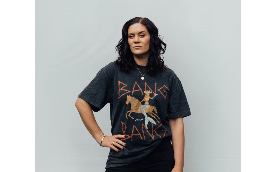 Katie Thompson’s Anthemic New Single “The Best Is Yet To Come” Set to Inspire This Summer
