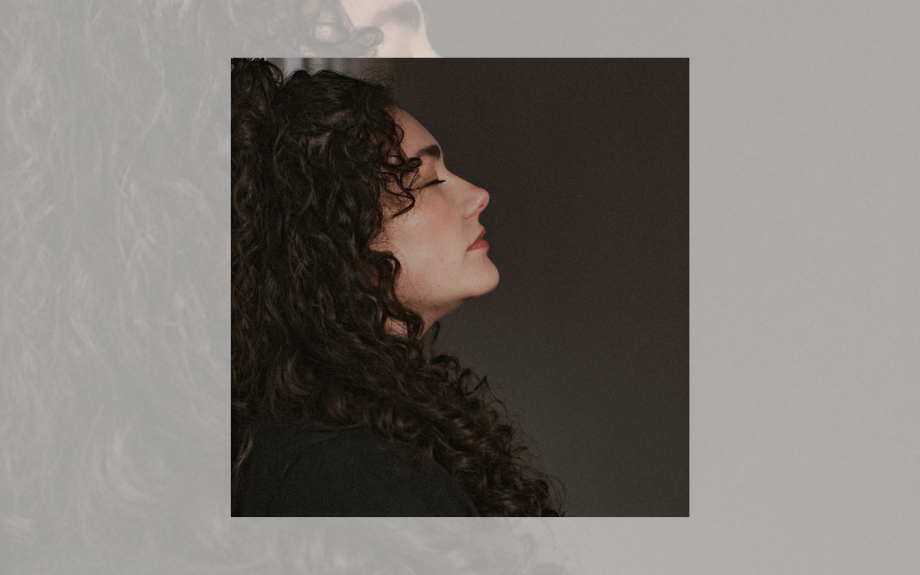 JENNY MITCHELL UNVEILS NEW SINGLE  ‘SQUARE &amp; PLAIN’   AHEAD OF NATIONAL TOUR WITH KASEY CHAMBERS