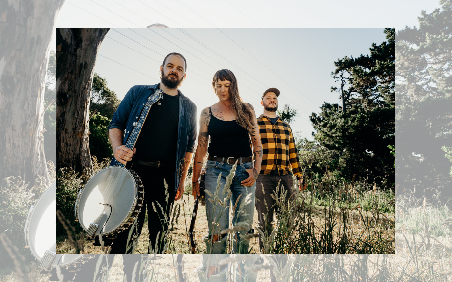 Folk trio Bidibids announce debut EP