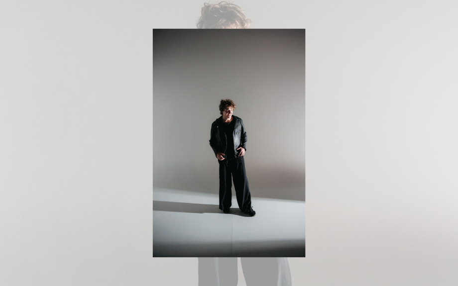 Rising NZ Pop Artist Flynn Adamson Delivers Nostalgic New Single “2016”