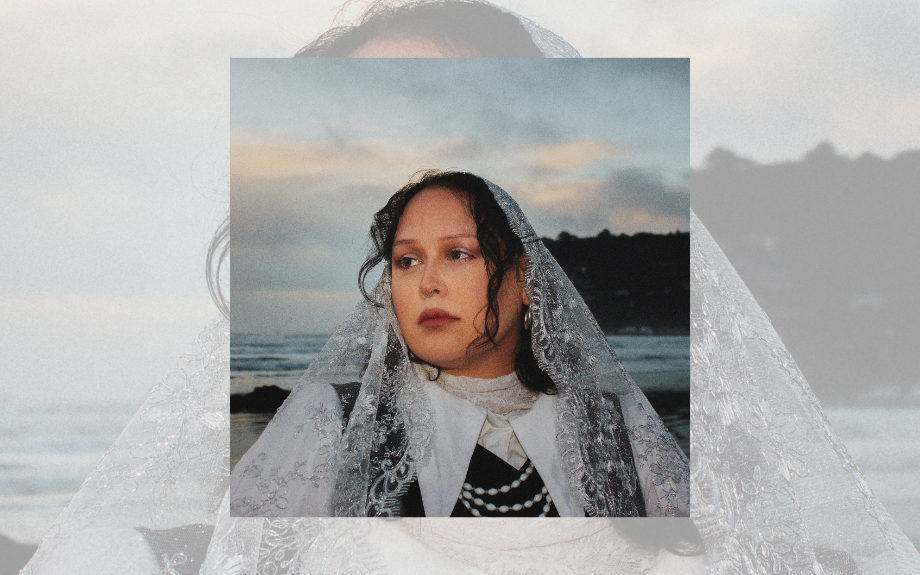 AGNES ALEESY RETURNS WITH&nbsp;'LA COLUMNA'