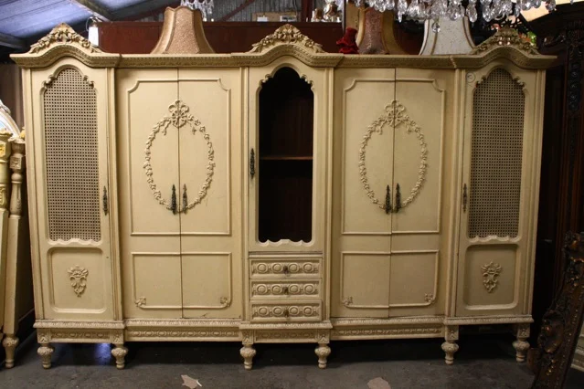 OLD PAINTED CREAM WARDROBE