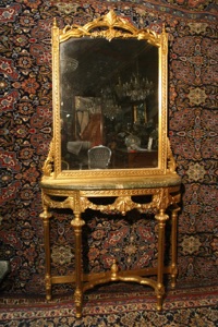 GILT CONSOLE TABLE