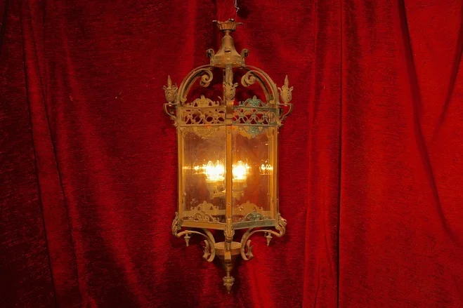 Renaissance Antique Dublin LARGE BRASS BEVELED GLASS LANTERN