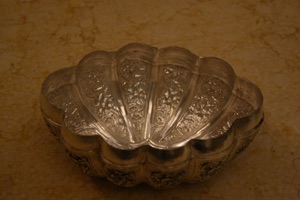Renaissance Antique Dublin Ireland Sliver plated Jewelry box handmade in Cambodia