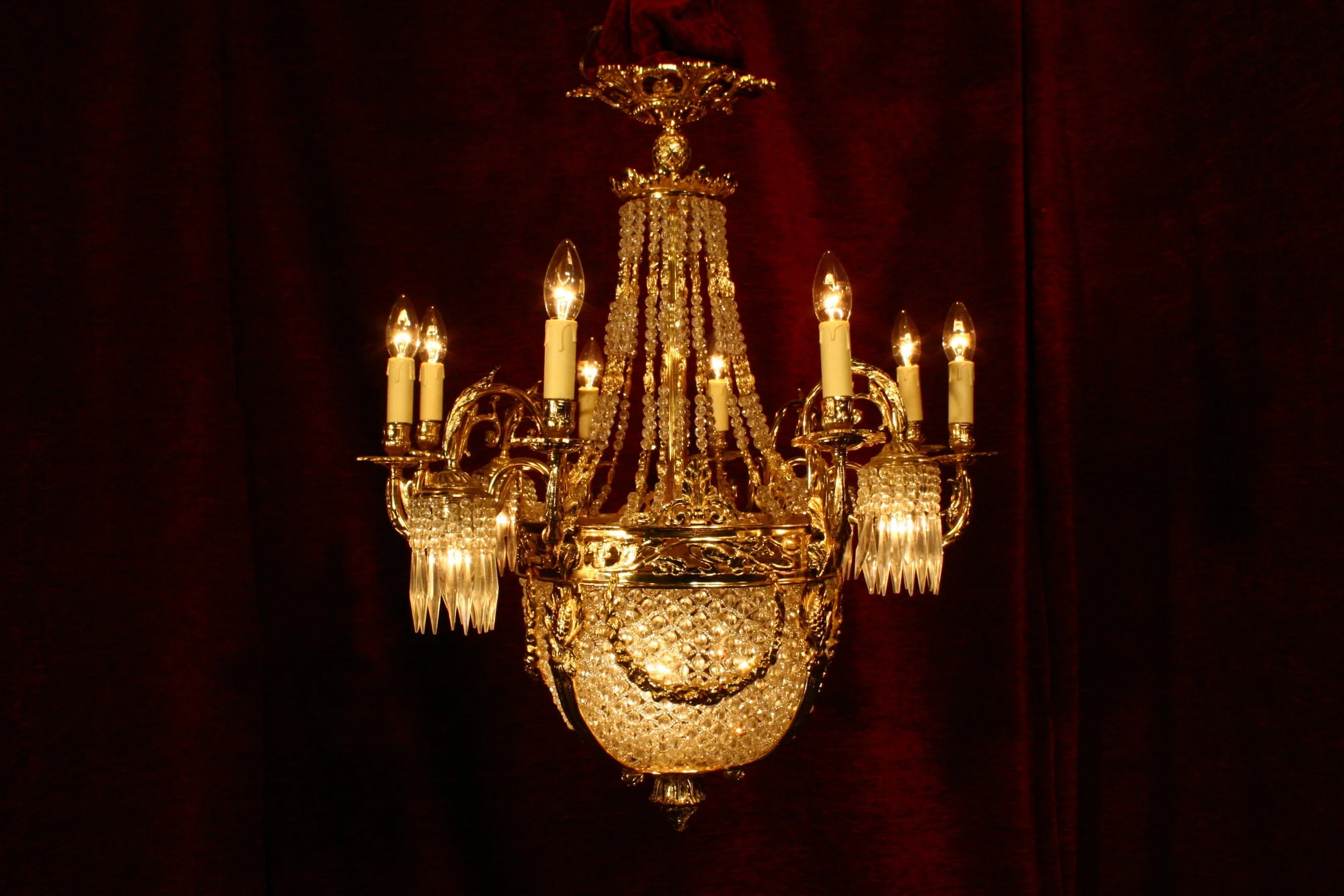 Fine ornate chandelier