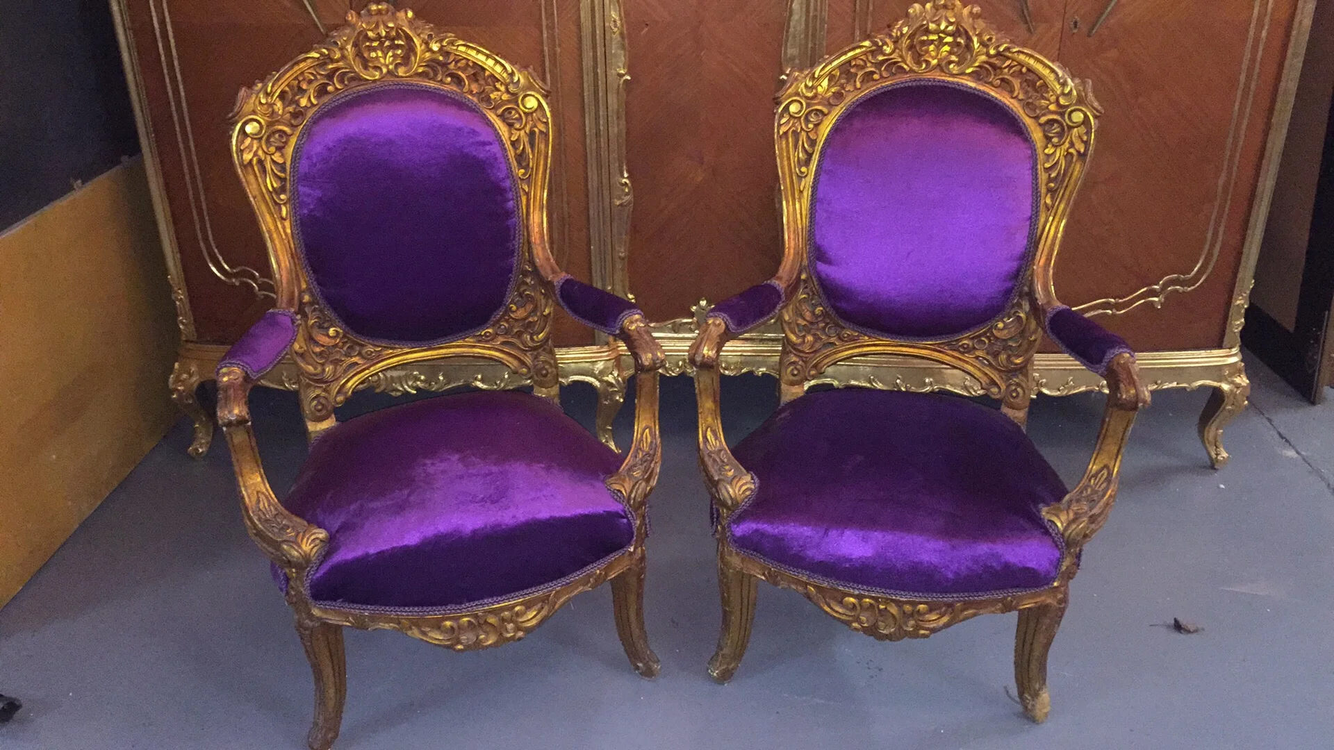 Renaissance Antique Furniture and Lighting Warehouse Dublin Ireland gilt sofa