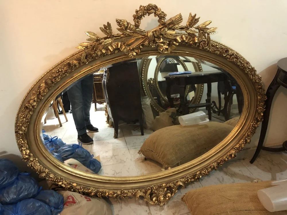 Ovel mirror very versatile 