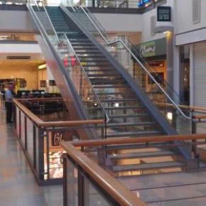 Single span staircase in major Edinburgh shopping centre
