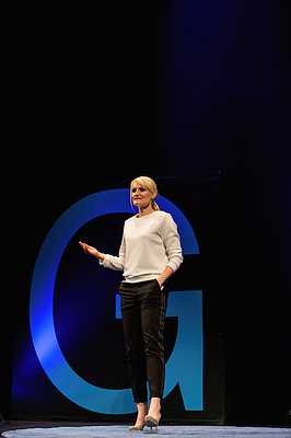 Henriette Frädrich Moderatorin
