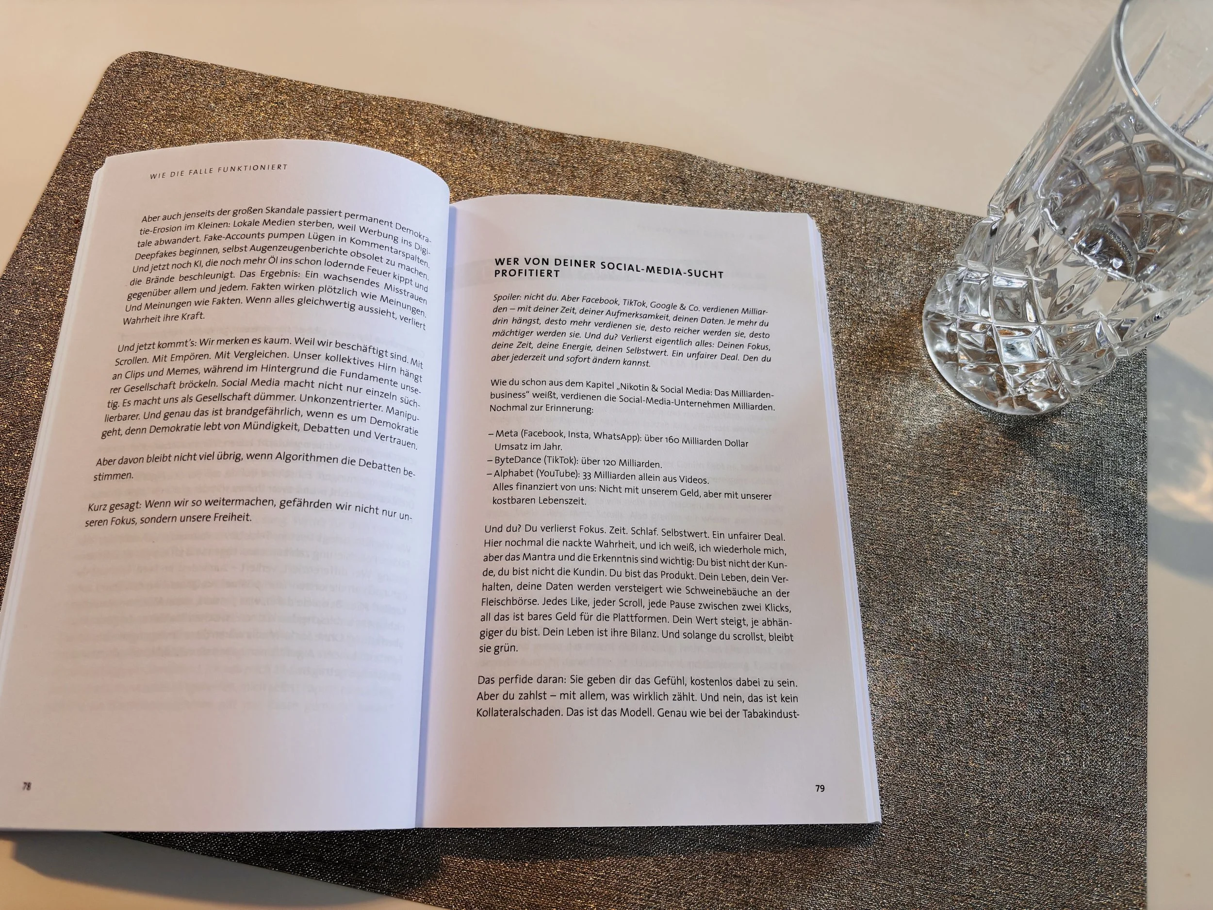 Buch Raus aus Social 