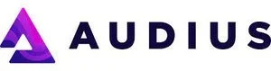 Das Bild zeigt das Logo von Audius, einem Musikstreaming-Dienst, bestehend aus einem stilisierten dreieckigen Symbol und dem Namen 'AUDIUS'.