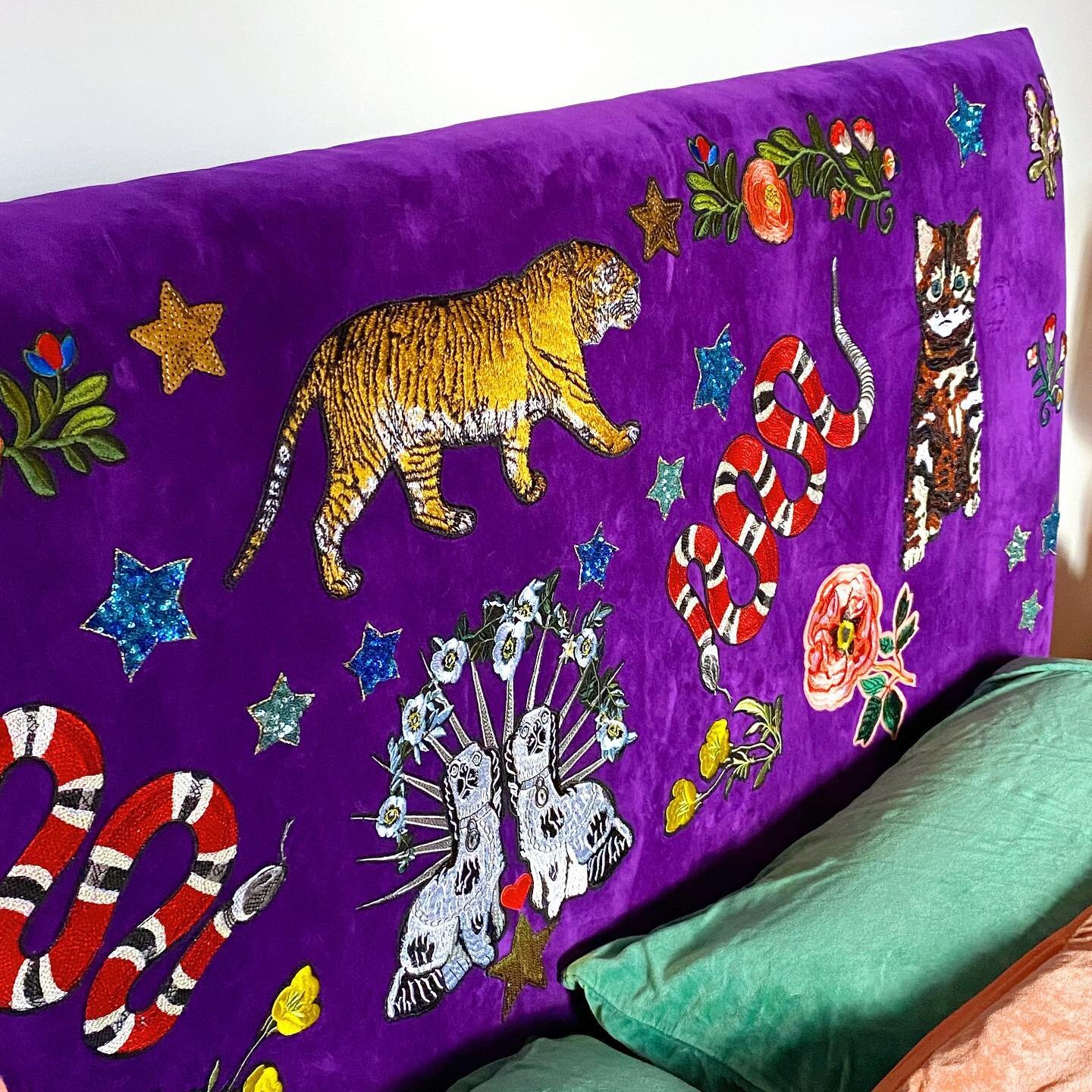 My headboard makeover... I made the original headboard a few years ago, but it was time to update! 🐍 🐅 🌸 🐱 ⭐️