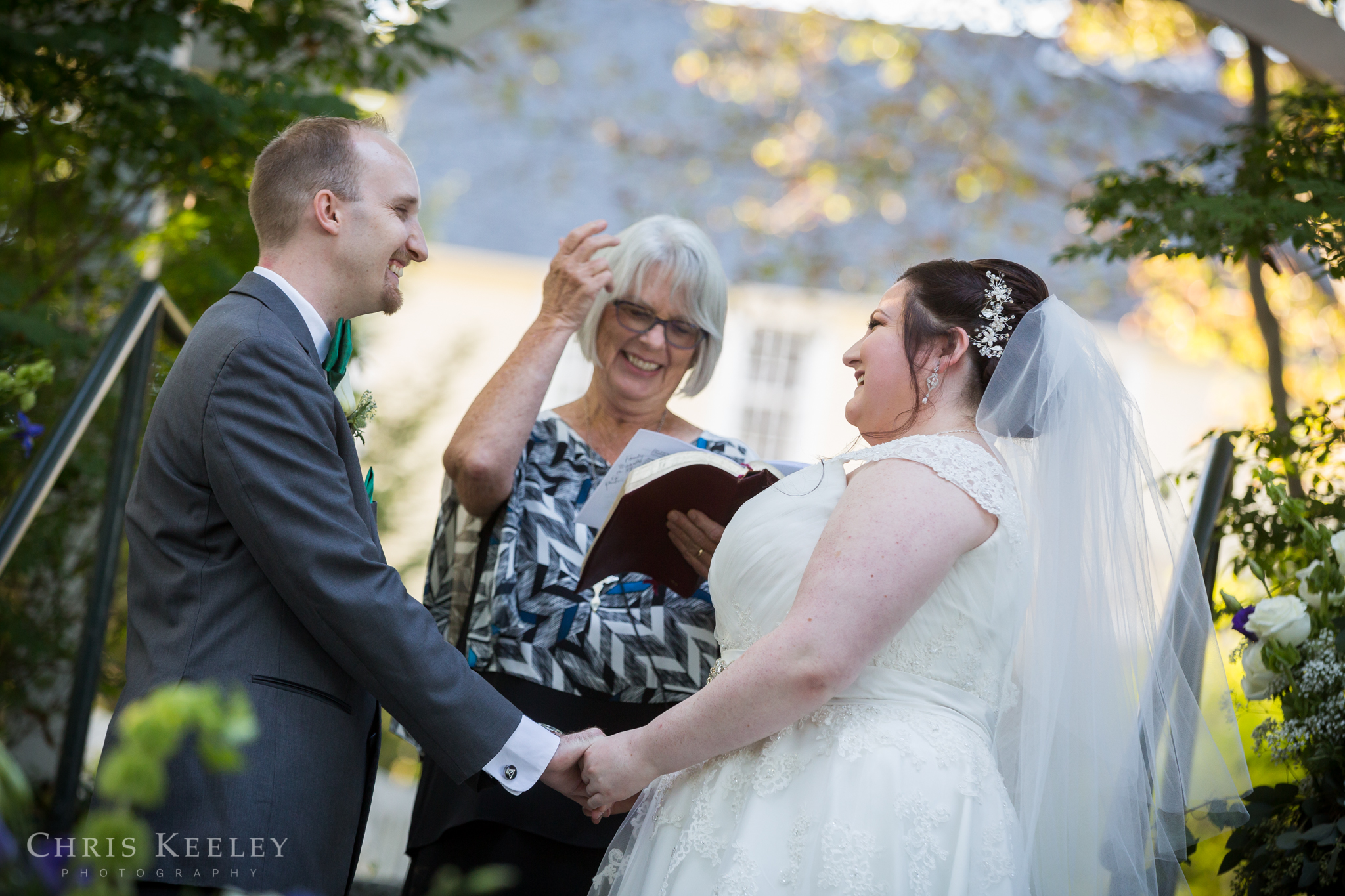 new-hampshire-wedding-photographer-three-chimneys-inn-chris-keeley-photography-15.jpg