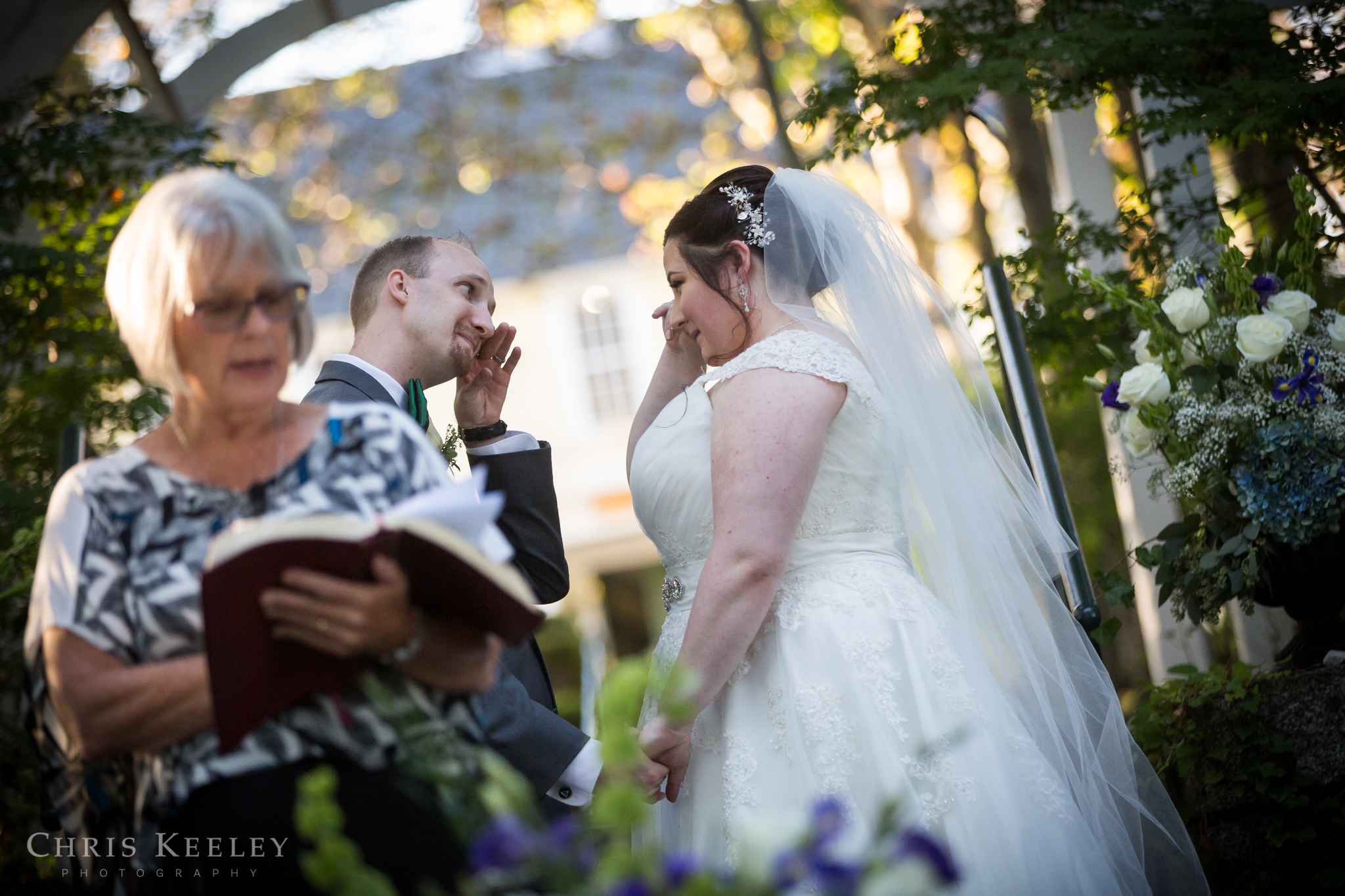 new-hampshire-wedding-photographer-three-chimneys-inn-chris-keeley-photography-17.jpg