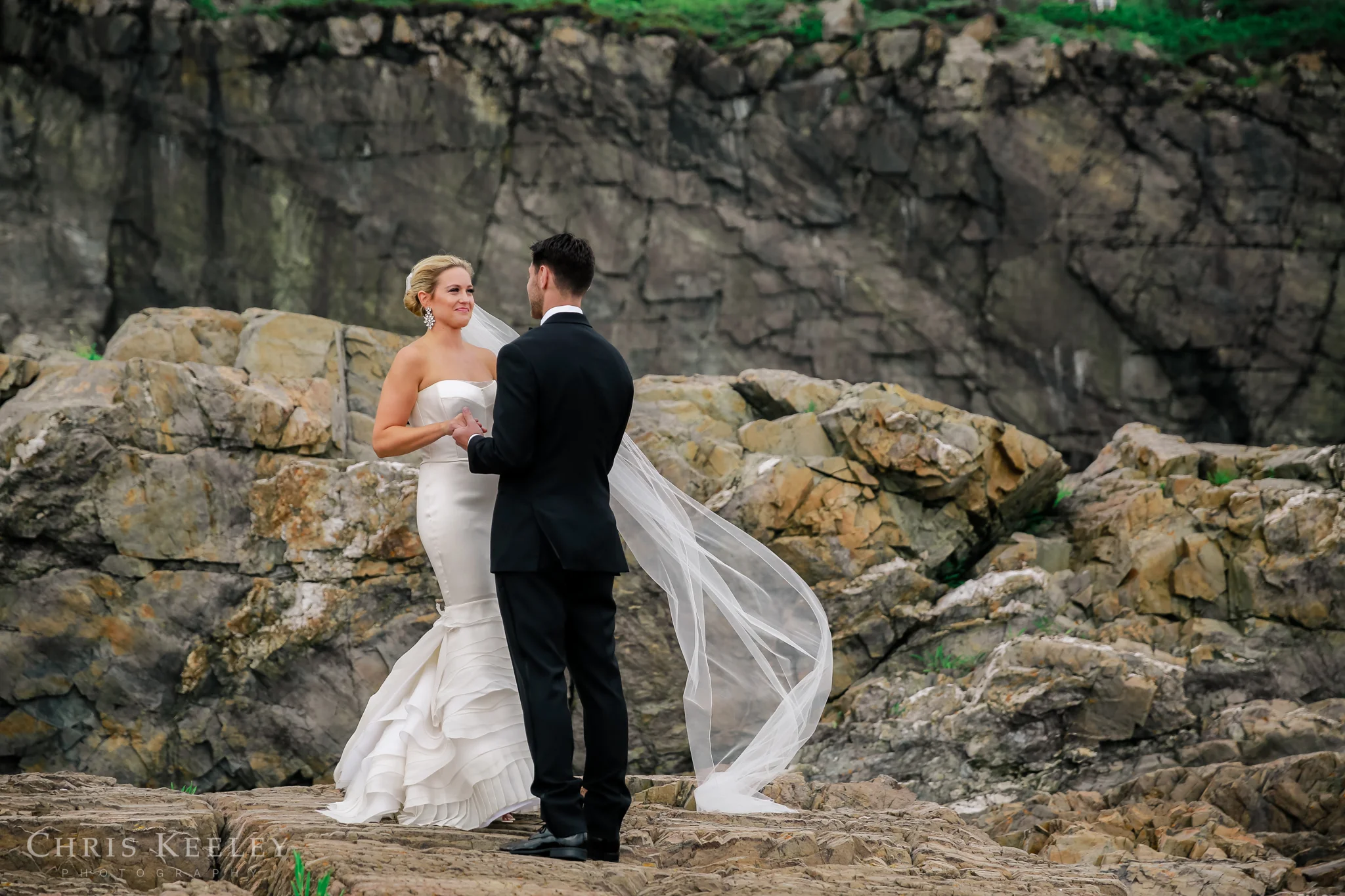 cliff-house-maine-wedding-photographer-chris-keeley-32.jpg