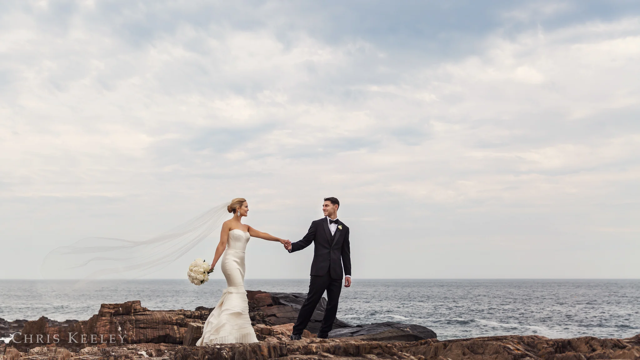cliff-house-maine-wedding-photographer-chris-keeley-36.jpg