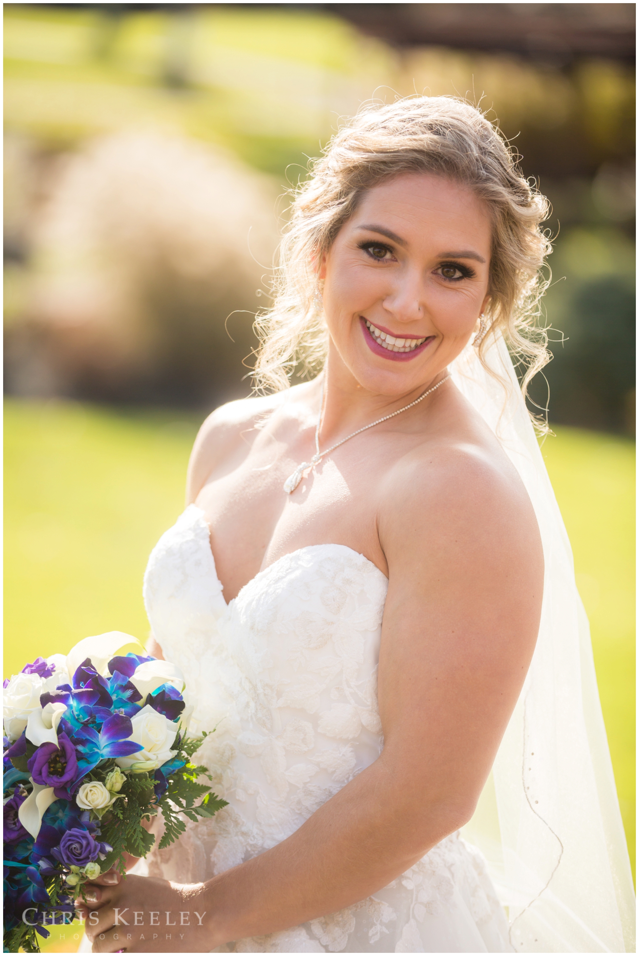 atkinson-country-club-bride-portrait.jpg