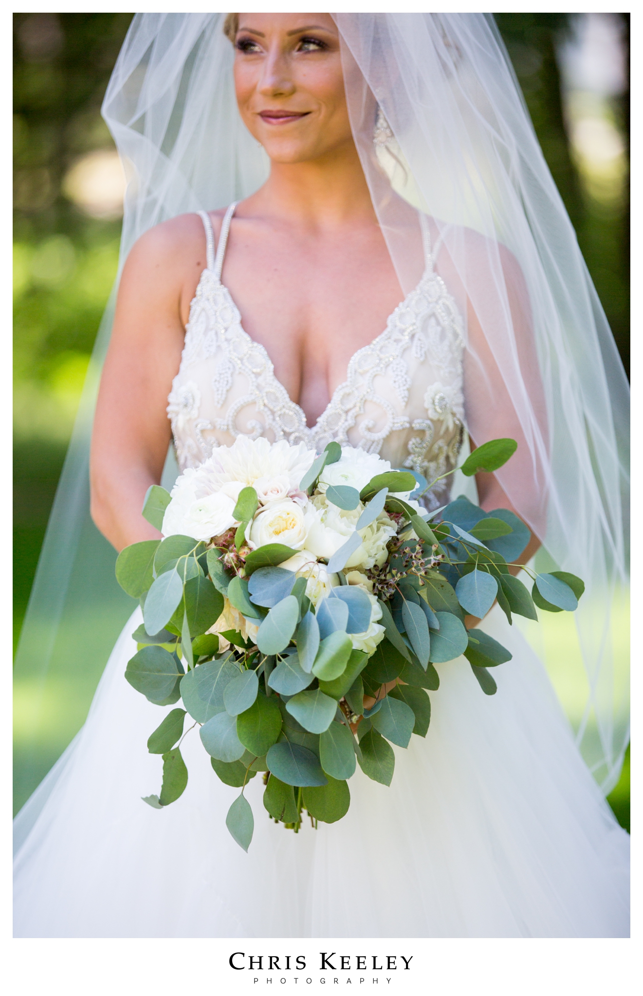 bride-stylish-eucalyptus-bouquet.jpg