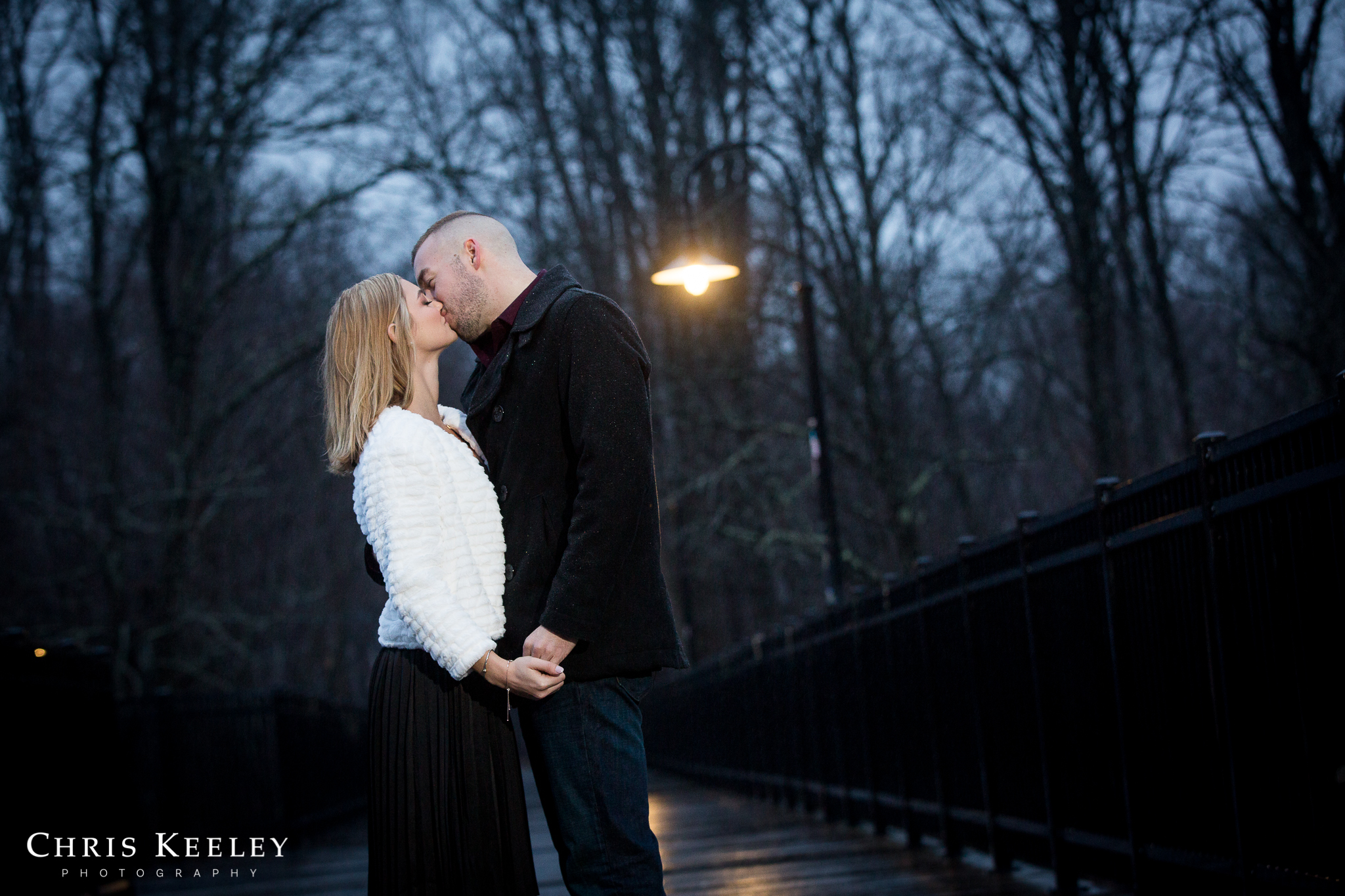 engagement-pictures-dover-new-hampshire-12.jpg